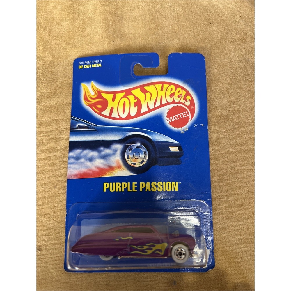 1992 Hotwheels Blue Card Purple Passion With Flames Card # 87 WW's  1/64‎ Scale